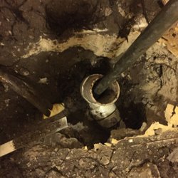 Mastercraft Plumbing - Clearing a sewerline