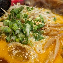 Hokkaido Ramen & Sushi bar - Garlic Tonkatsu Ramen
