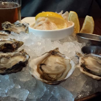 Taylor Shellfish Oyster Bar - Oysters and Geoduck - Seafood Near Me - Seattle, Washington Taylor Shellfish Oyster Bar - Oysters and Geoduck - Seafood Near Me - Seattle, Washington