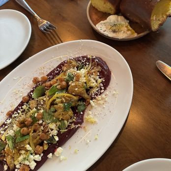 The Covington - Smoked Cauliflower & Rolls - New American Near Me - Edgartown, Massachusetts The Covington - Smoked Cauliflower & Rolls - New American Near Me - Edgartown, Massachusetts