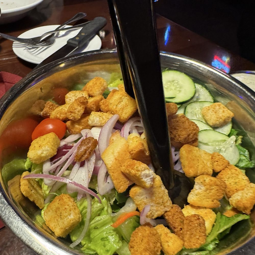 Cattlemens - Large Garden Salad - Steakhouses Near Me - Roseville, California