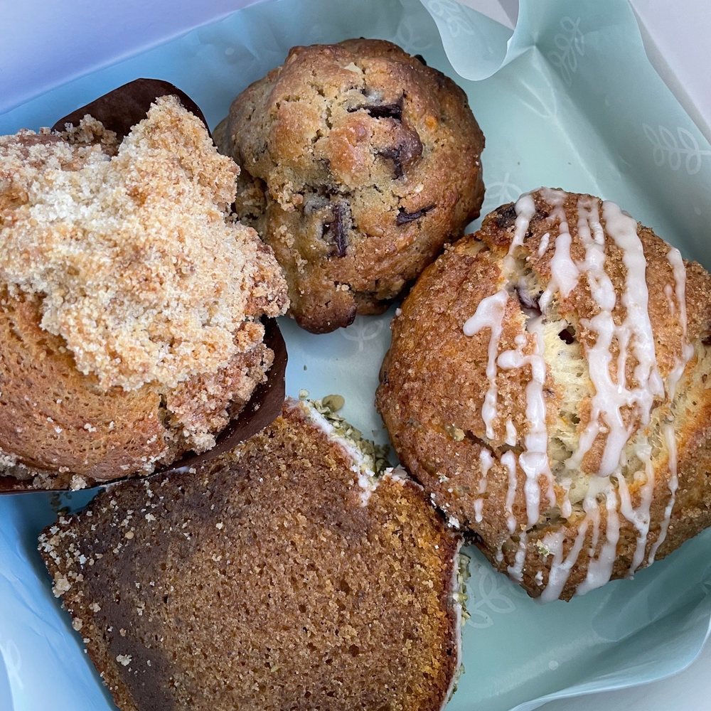 EaDough - Pastry assortment box - Bakeries Near Me - Houston, Texas EaDough - Pastry assortment box - Bakeries Near Me - Houston, Texas
