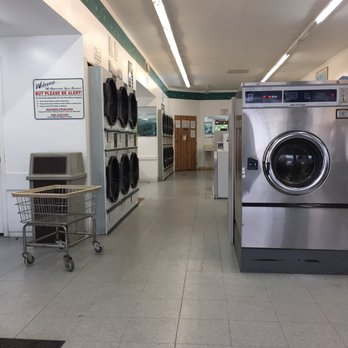 La Fiesta Coin Laundry - Laundromat Near Me - Sebastopol, California La Fiesta Coin Laundry - Laundromat Near Me - Sebastopol, California