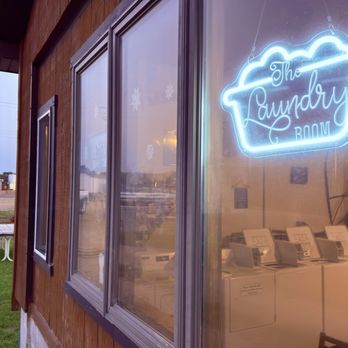 Oregon Trail RV Park & Cabins - The laundry and bathrooms - RV Parks Near Me - Atkinson, Nebraska