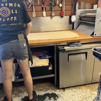 Cinnamon Roll Place - The goddesses that run the magical kitchen - Bakeries Near Me - Kihei, Hawaii