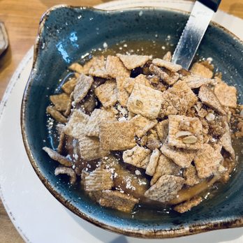 First Watch - Cinnamon Toast Cinnamon Roll - Breakfast & Brunch Near Me - St. Charles, Missouri