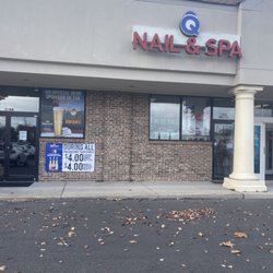 Q Nail & Spa
