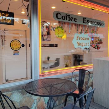Rosy Yogurt - Ice Cream & Frozen Yogurt Near Me - Los Gatos, California