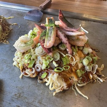 Chinchikurin - Loaded Kaiten okonomiyaki - Japanese Near Me - Los Angeles, California Chinchikurin - Loaded Kaiten okonomiyaki - Japanese Near Me - Los Angeles, California