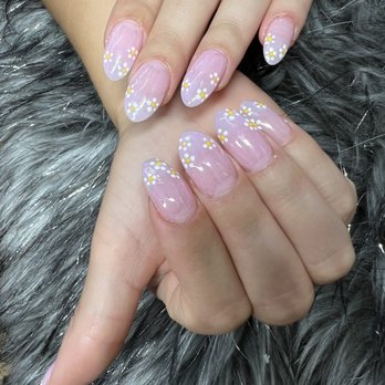 Town Nails Spa - Nail Salons Near Me - Cupertino, California