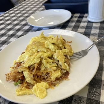 Biscuits & Gravy Neighborhood Kitchen - Ryan's messy hash - Breakfast & Brunch Near Me - Donna, Texas Biscuits & Gravy Neighborhood Kitchen - Ryan's messy hash - Breakfast & Brunch Near Me - Donna, Texas
