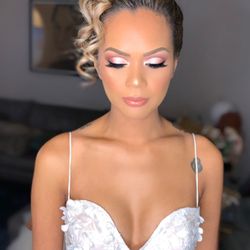 REDLINE GLAM