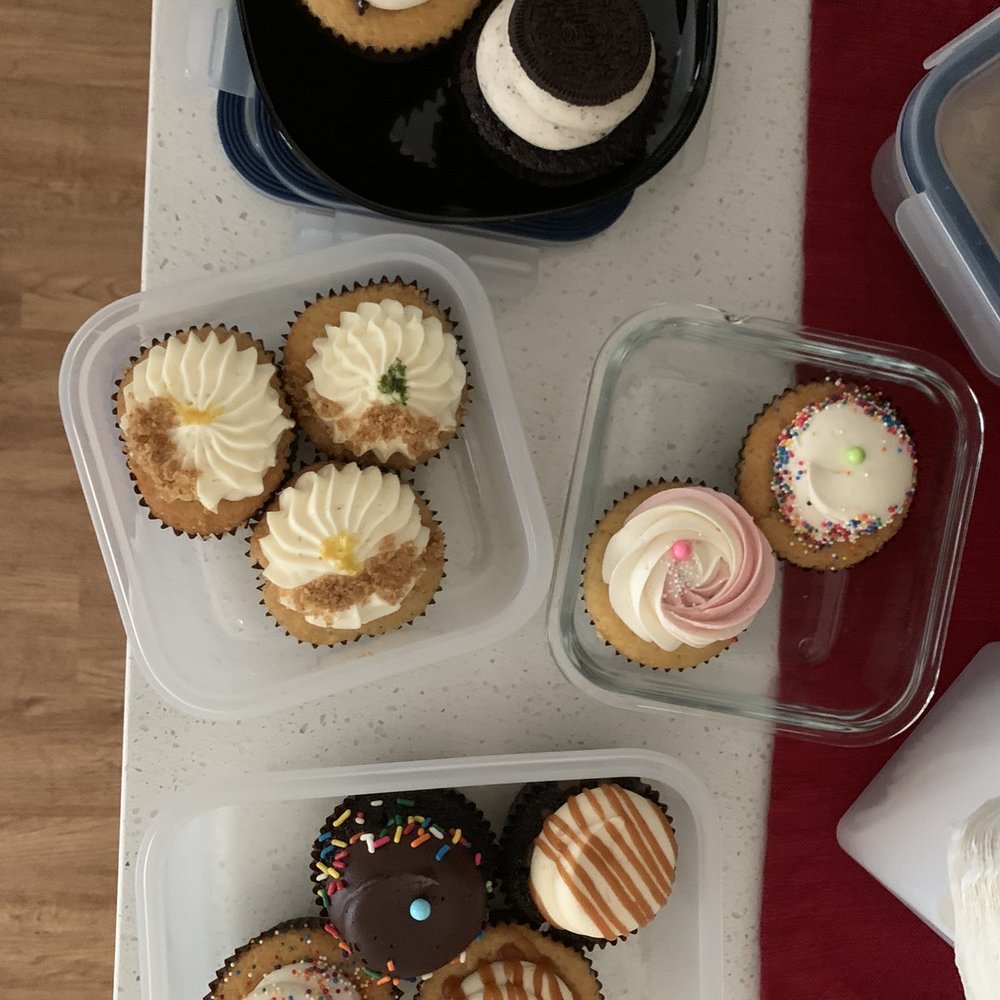 Cupcakin' Bake Shop - Cupcakes Near Me - Oakland, California