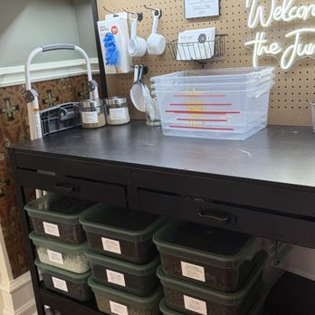 Sprout And Sprig Plants - A soil bar? Are you freaking kidding me?? You can literally DIY your perfect dirt - Gift Shops Near Me - Murfreesboro, Tennessee
