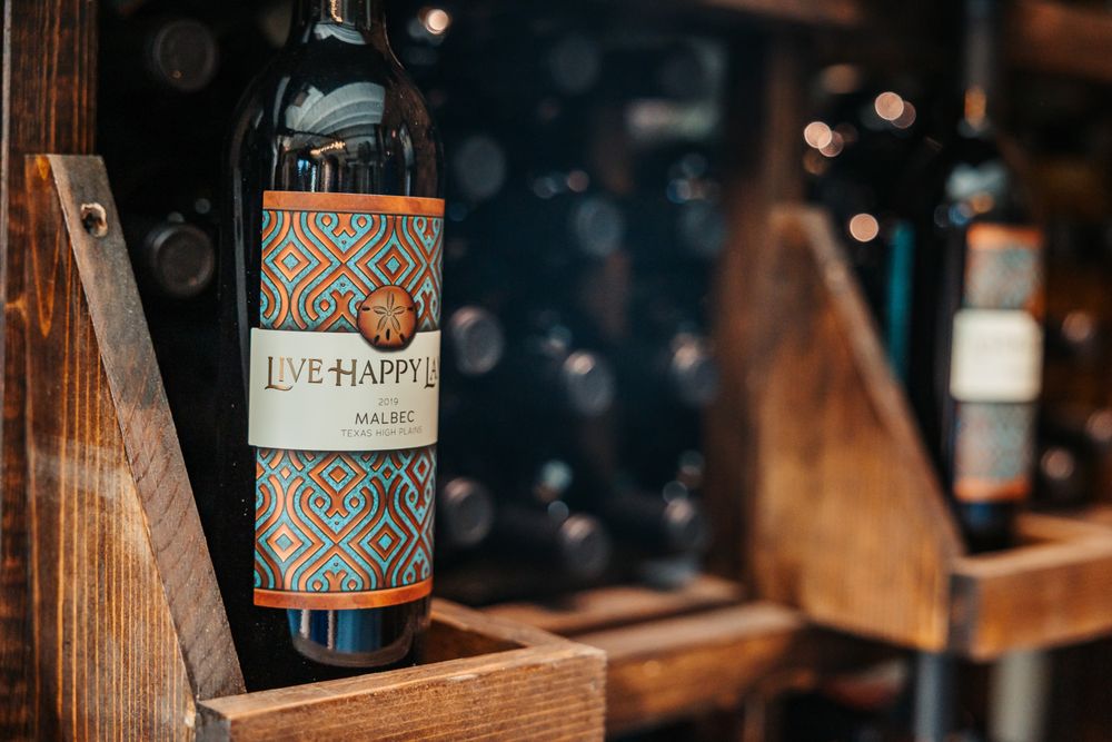 Live Happy Lane Winery Image