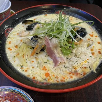 Poong Moon - Cream Champang - Asian Fusion Near Me - North York, Ontario Poong Moon - Cream Champang - Asian Fusion Near Me - North York, Ontario