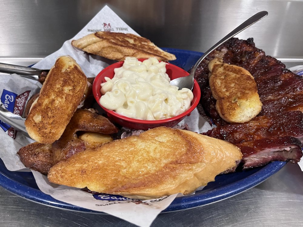 BANDANA’S BBQ OSAGE BEACH Updated July 2024 35 Photos & 80