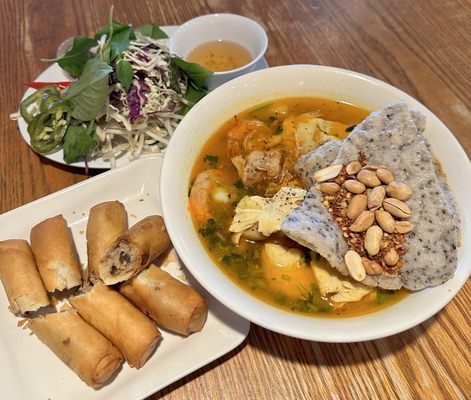 MeKha Noodle by null