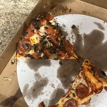Red Devil Pizza - thick crust pepperoni mushroom crispy - Pizza Near Me - Covina, California