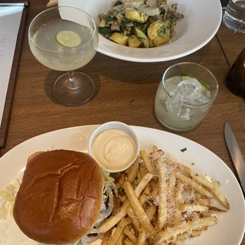 Gemini - Gemini Burger and tortellini - New American Near Me - Chicago, Illinois Gemini - Gemini Burger and tortellini - New American Near Me - Chicago, Illinois