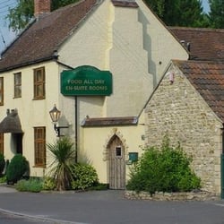 The Half Moon Inn - Front