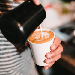 Sur Coffee - Latte pour.