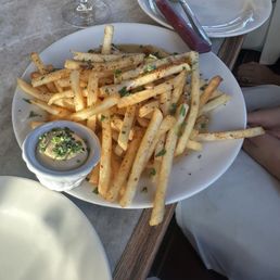 Tuna frites (I swear the tuna is in there somewhere) Tuna frites (I swear the tuna is in there somewhere)