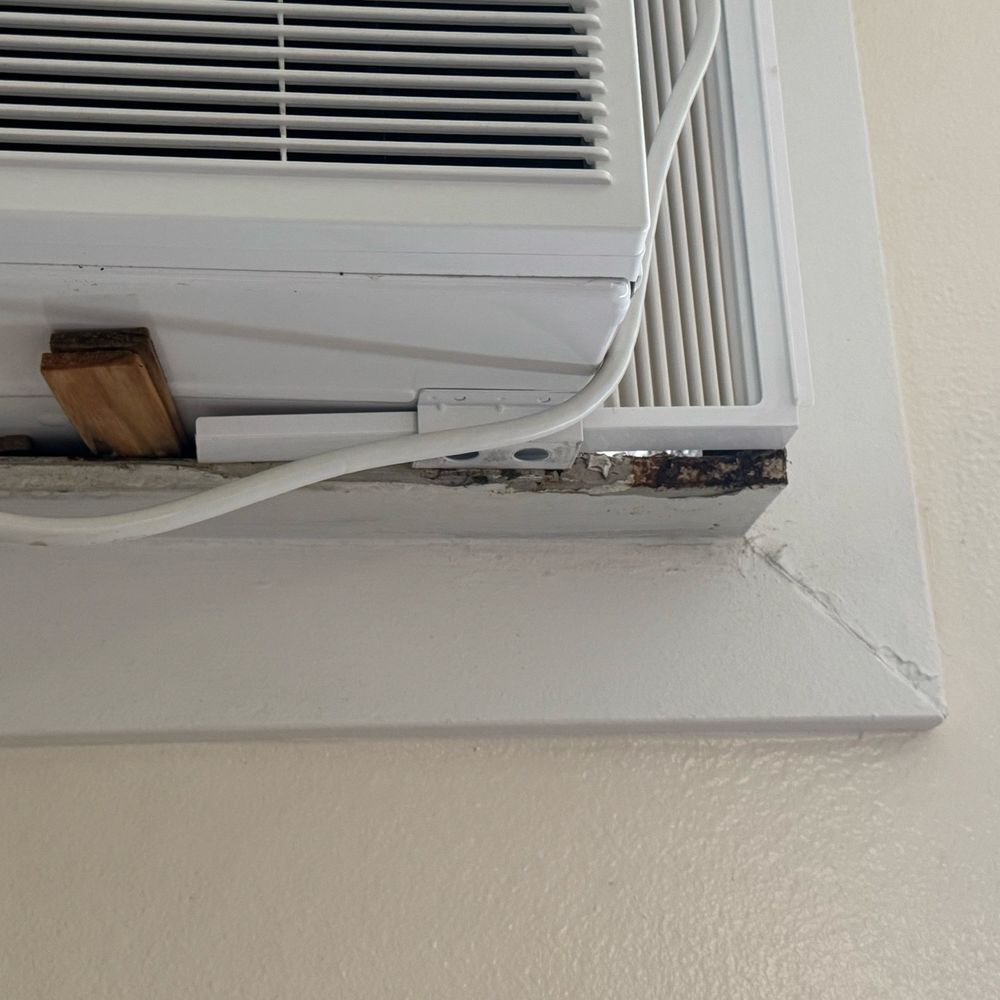 Pacific Marina Inn - The AC was help like this. - Hotels Near Me - Honolulu, Hawaii