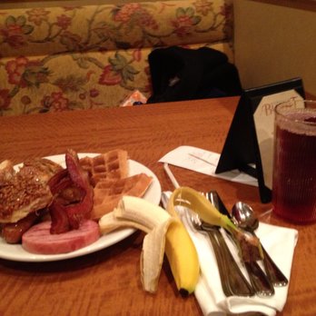 Borgata Buffet - Ham steak, bacon, sausage, pecan roll, waffles and large cranberry juice! - Buffets Near Me - Atlantic City, New Jersey Borgata Buffet - Ham steak, bacon, sausage, pecan roll, waffles and large cranberry juice! - Buffets Near Me - Atlantic City, New Jersey