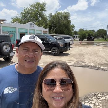 2M Smokehouse BBQ - Barbeque Near Me - San Antonio, Texas