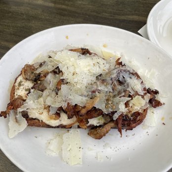 Sabine Cafe and Bar - Mushroom toast - Cafes Near Me - Seattle, Washington Sabine Cafe and Bar - Mushroom toast - Cafes Near Me - Seattle, Washington
