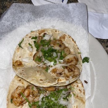 Ostioneria Michoacan - Shrimp tacos - Mexican Near Me - Houston, Texas
