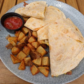 Kelseys Original Roadhouse - Breekie quesadilla with potatoes and salsa - Canadian (New) Near Me - Mississauga, Ontario