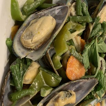Jimmy Thai - Green Curry mussels - Thai Near Me - Deerfield, Illinois Jimmy Thai - Green Curry mussels - Thai Near Me - Deerfield, Illinois