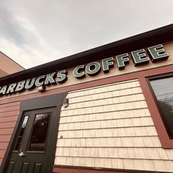 Starbucks - Outside