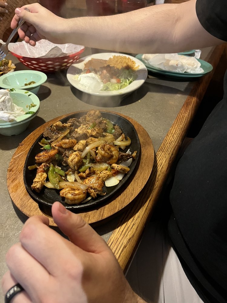 LA FIESTA MEXICAN RESTAURANT 71 Photos & 119 Reviews 9513 NW 39th