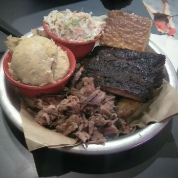 Lulu's BBQ - Sample meat plate - Barbeque Near Me - Louisville, Colorado