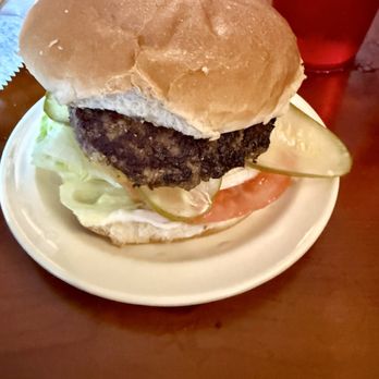 El Cap Restaurant - 'world Champ' Hamburger - Burgers Near Me - St. Petersburg, Florida El Cap Restaurant - 'world Champ' Hamburger - Burgers Near Me - St. Petersburg, Florida