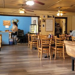 Crosseyed Catfish Cafe’