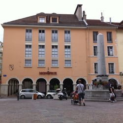 Monoprix