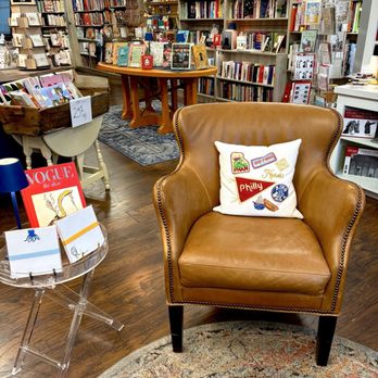 Booked - Bookstores Near Me - Philadelphia, Pennsylvania