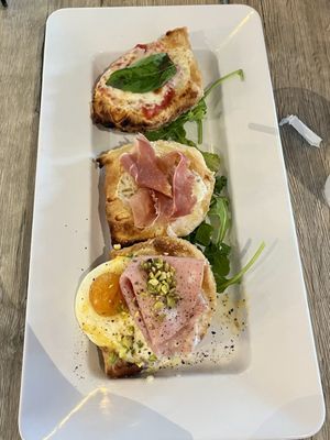 Sogna Napoli Trattoria & Pizzeria by null