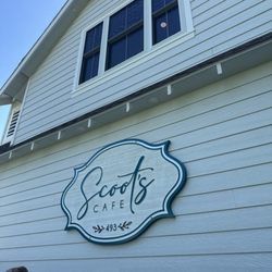 Scoot’s Cafe