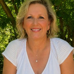 Core Breakthrough Coaching - Anita Lane, CPC