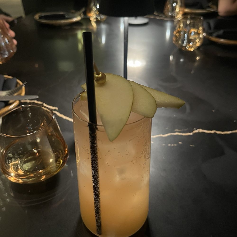 Pears Restaurant - Pear mocktail drink - Asian Fusion Near Me - Markham, Ontario Pears Restaurant - Pear mocktail drink - Asian Fusion Near Me - Markham, Ontario