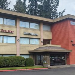 Sea Mar Lakewood Medical Clinic - Sea Mar Lakewood Medical and Dental Building