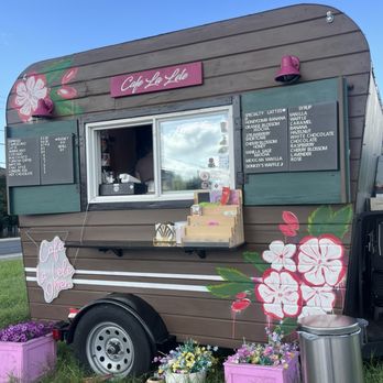 Café La Lele - Coffee & Tea Near Me - San Antonio, Texas