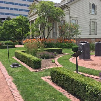 Clarke House Museum - The out side - Landmarks & Historical Buildings Near Me - Chicago, Illinois