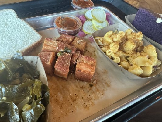 Hog & Tradition @ HallPass by null