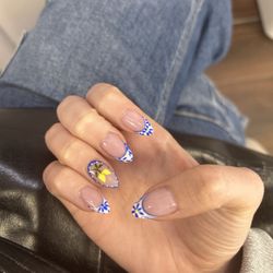 Envi Nails - Nails